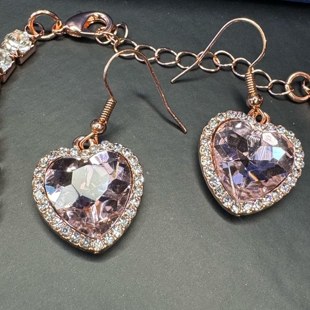Pink Australian Crystal Heart Bracelet and Earrings Set - Picture 3 of 5
